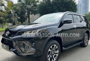 Xe Toyota Fortuner 2.4G 4x2 AT Legender 2020