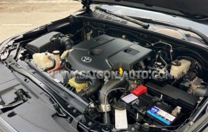 Xe Toyota Fortuner 2.4G 4x2 AT Legender 2020