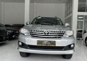 Xe Toyota Fortuner 2.5G 2014