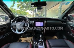 Xe Toyota Fortuner Legender 2.4L 4x2 AT 2022