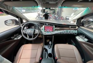 Xe Toyota Innova G 2.0 AT 2022