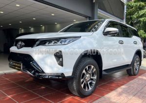 Xe Toyota Fortuner Legender 2.4L 4x2 AT 2022