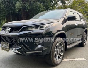 Xe Toyota Fortuner 2.4G 4x2 AT Legender 2021