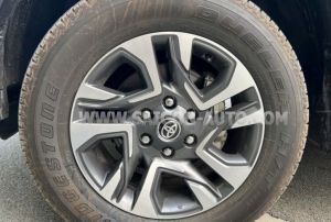 Xe Toyota Fortuner 2.4G 4x2 AT Legender 2021