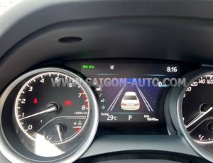 Xe Toyota Camry 2.0Q 2024