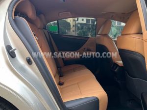 Xe Lexus ES 250 2022