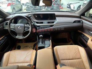 Xe Lexus ES 250 2019
