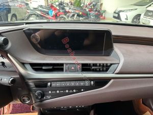 Xe Lexus ES 250 2019