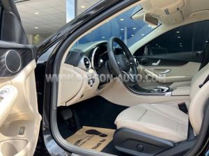 Xe Mercedes Benz C200 2018
