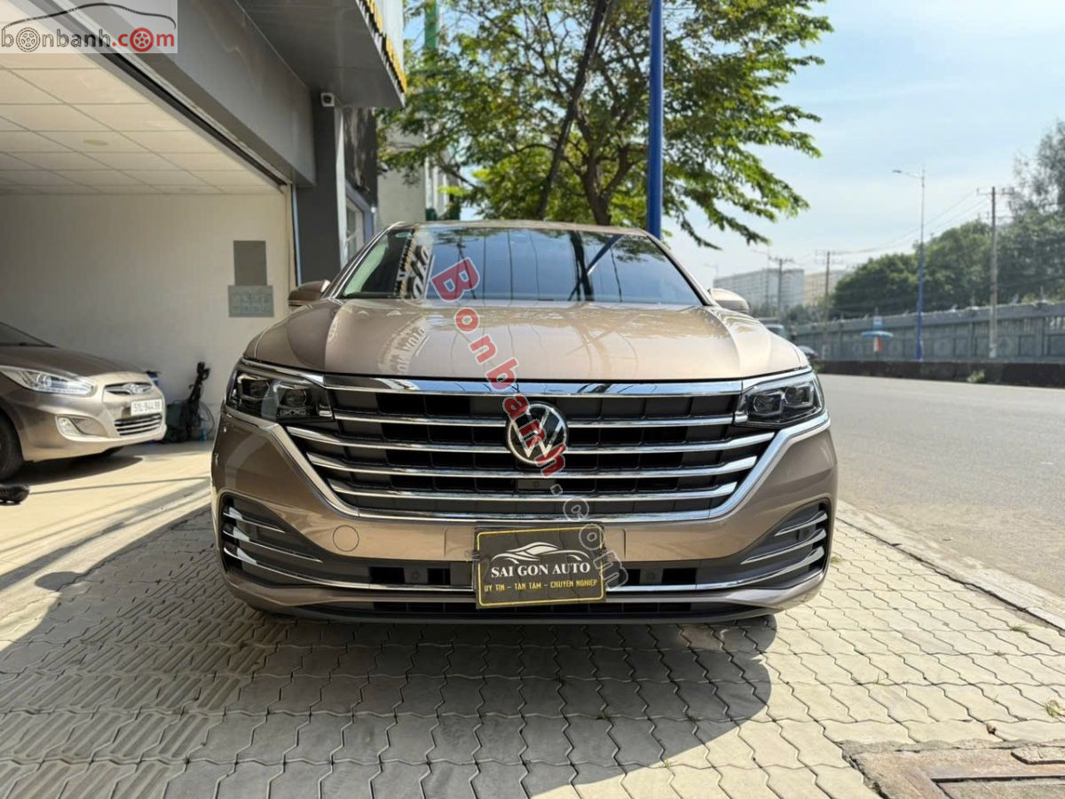 Volkswagen Viloran Luxury 2024