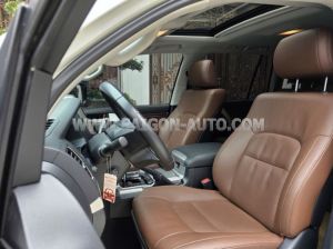 Xe Toyota Land Cruiser 4.6 V8 2020