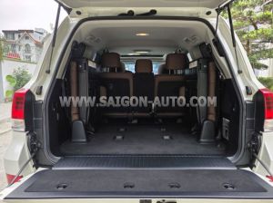 Xe Toyota Land Cruiser 4.6 V8 2020