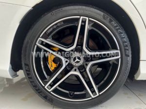 Xe Mercedes Benz C300 AMG 2019
