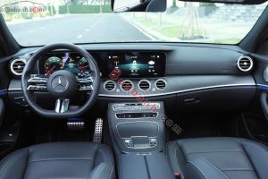 Xe Mercedes Benz E300 AMG 2021