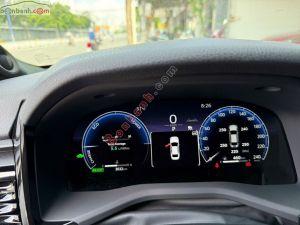 Xe Toyota Camry 2.5 HEV Top 2026