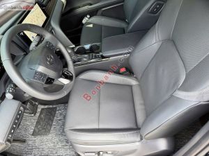 Xe Toyota Camry 2.5 HEV Top 2026