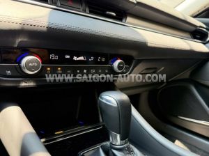 Xe Mazda 6 Premium 2.0 AT 2024
