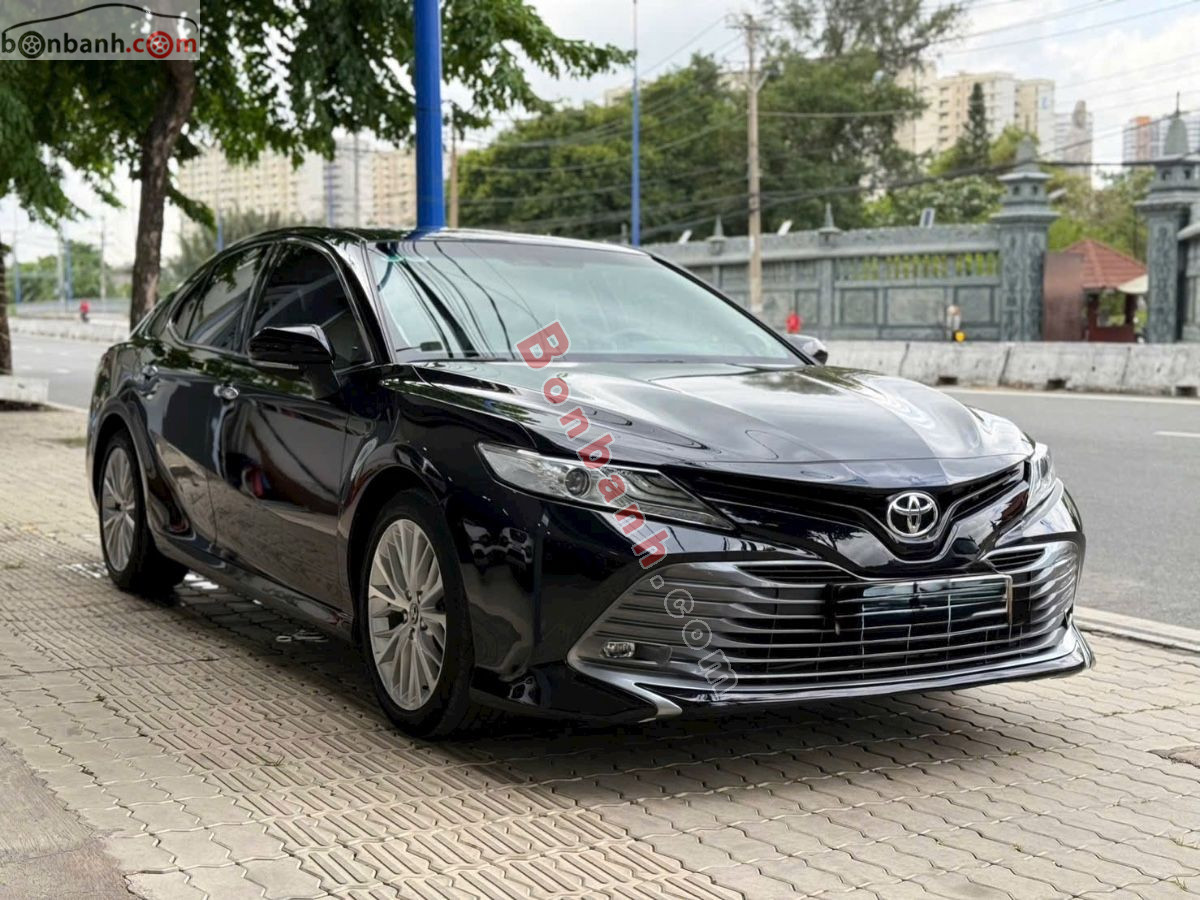 Toyota Camry 2.5Q 2021
