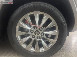 Xe Toyota Land Cruiser 3.5 V6 2024